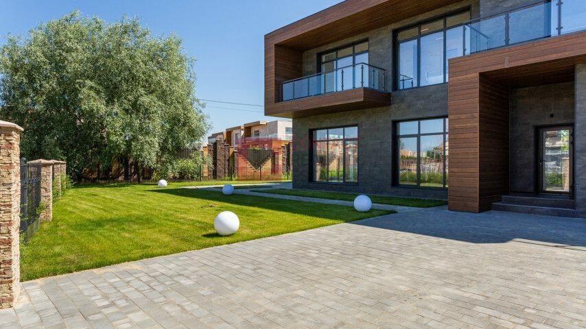 2-этажный коттедж 545 м² с отделкой