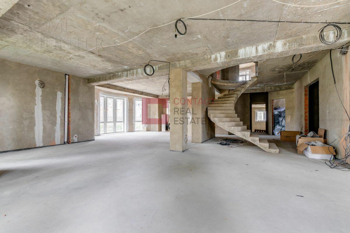 2-этажный коттедж 500 м² без отделки