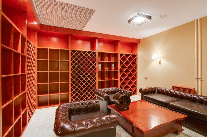 2-этажный коттедж 932 м² с отделкой