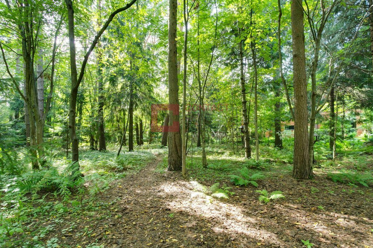 2-этажный коттедж 1 750 м² с отделкой