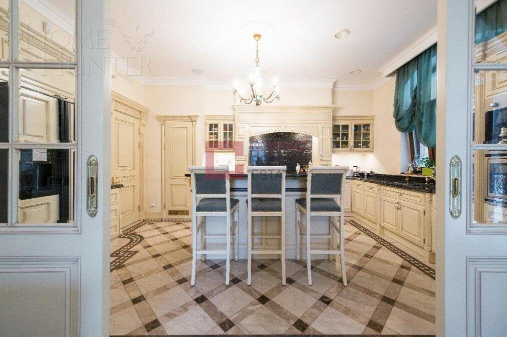 2-этажный коттедж 822 м² с отделкой