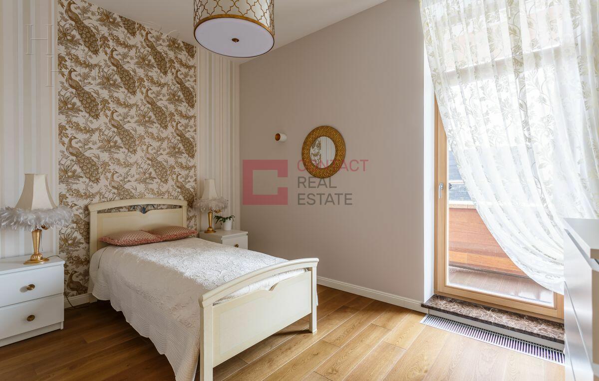 3-этажный таунхаус 364 м² с отделкой