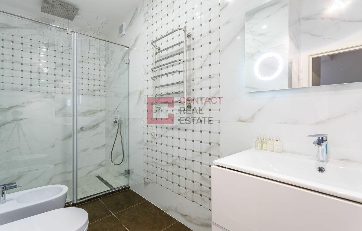 3-этажный таунхаус 364 м² с отделкой