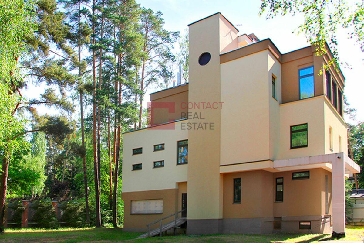 2-этажный коттедж 740 м² с отделкой