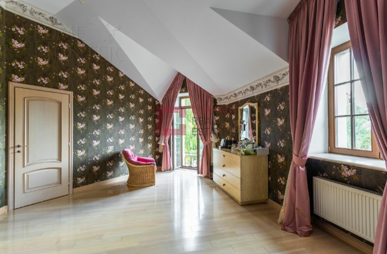 2-этажный коттедж 800 м² с отделкой