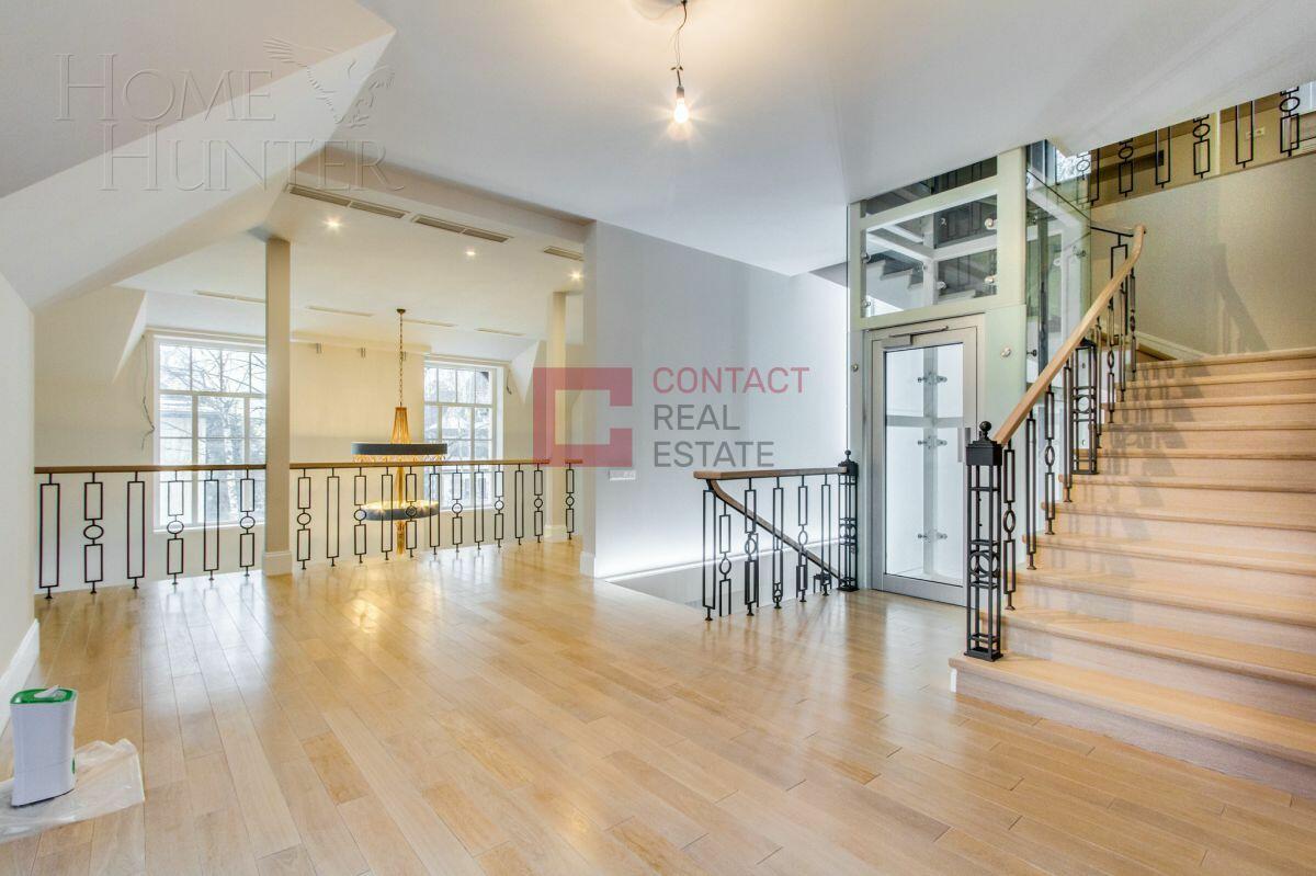 2-этажный коттедж 1 200 м² с отделкой