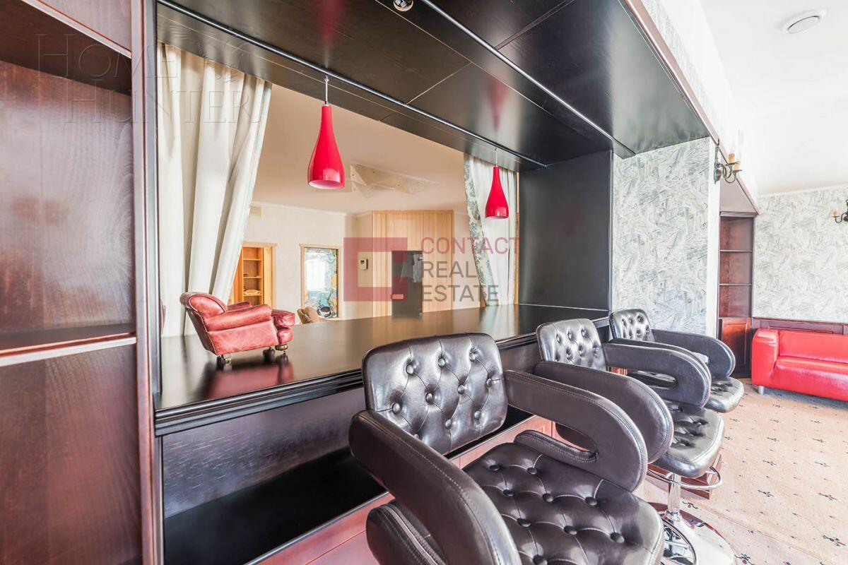 2-этажный коттедж 600 м² с отделкой