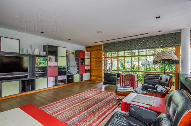 2-этажный коттедж 1 948 м² с отделкой