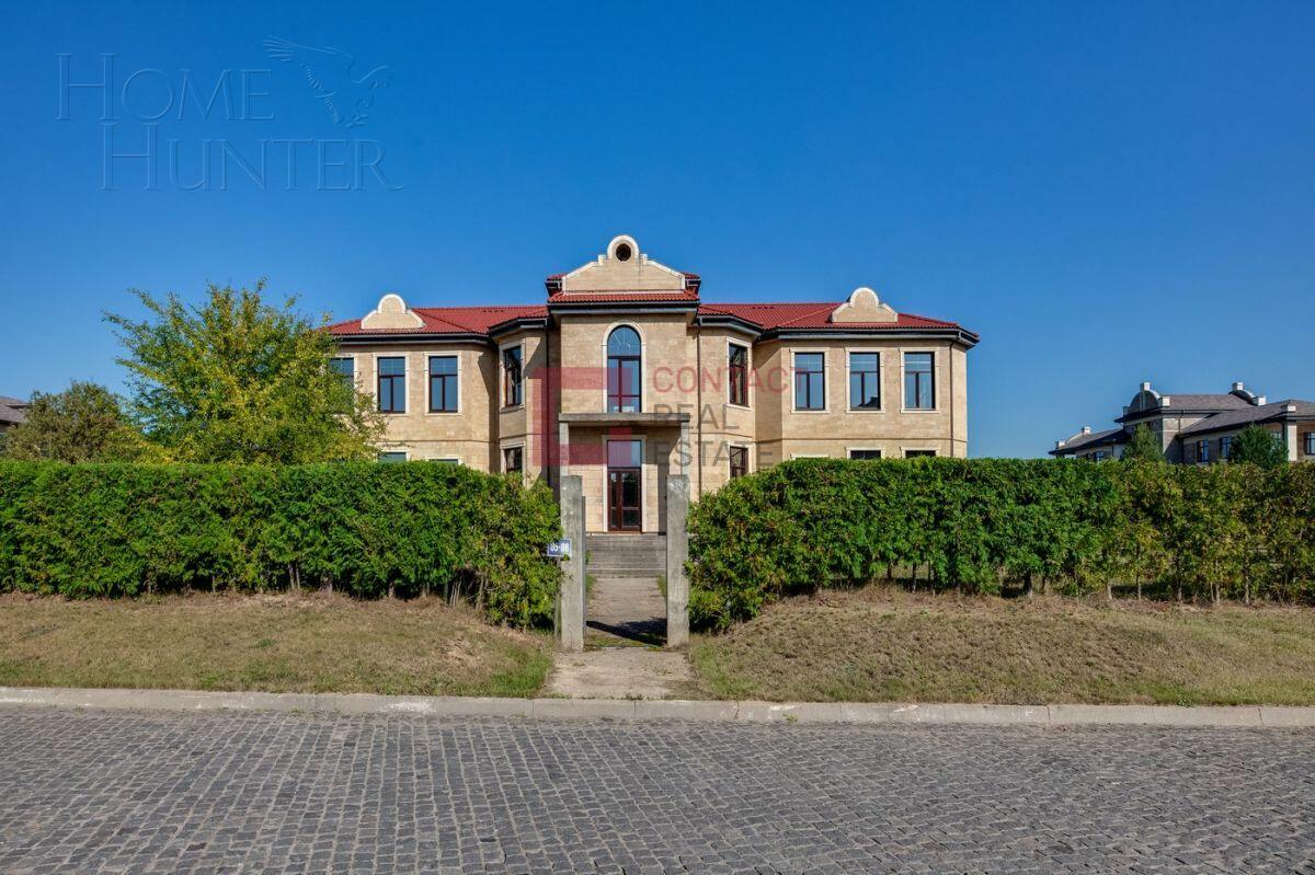 2-этажный коттедж 974 м² без отделки