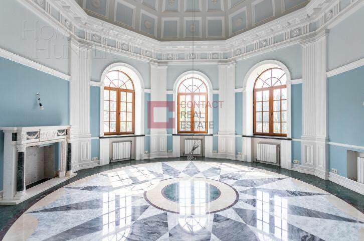 2-этажный коттедж 900 м² с отделкой