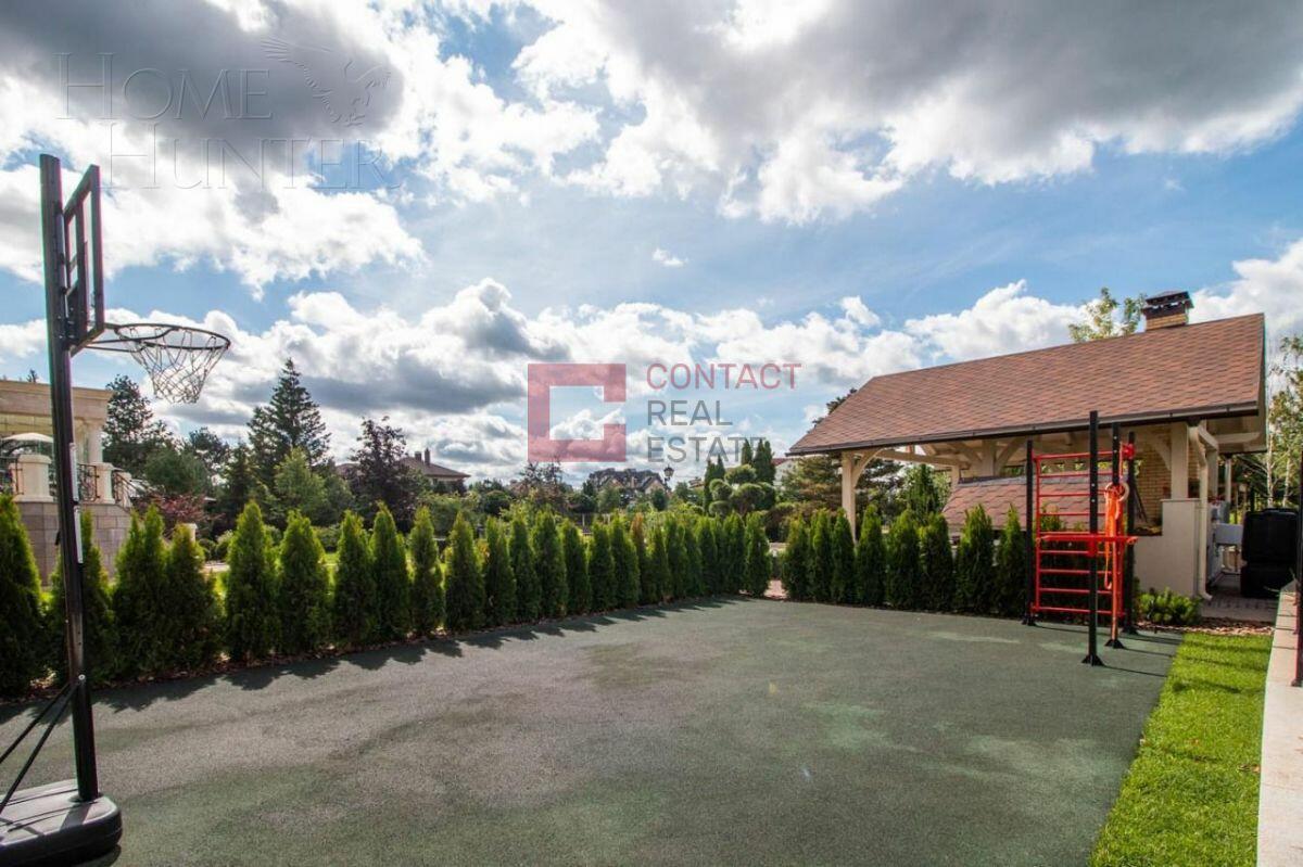 2-этажный коттедж 830 м² с отделкой