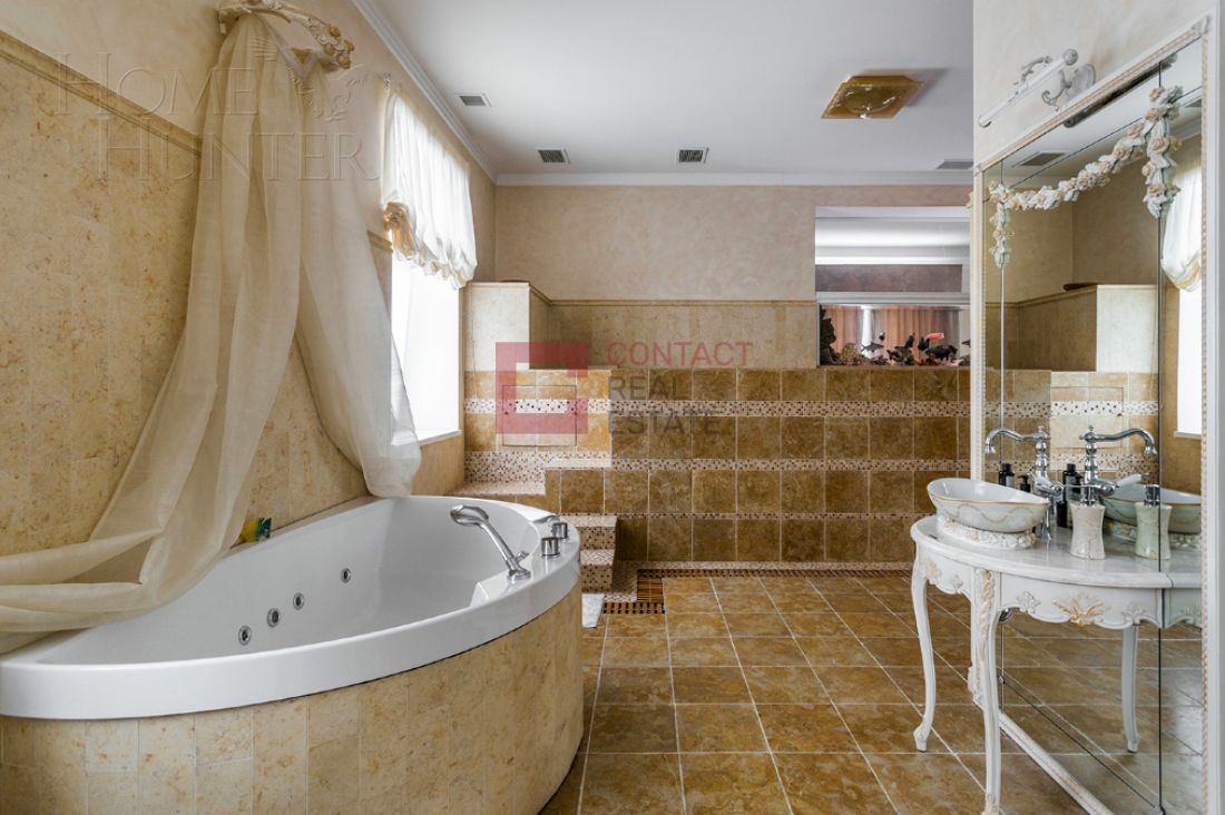 2-этажный коттедж 600 м² с отделкой