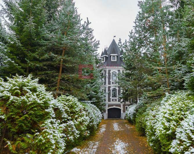 2-этажный коттедж 370 м² с отделкой