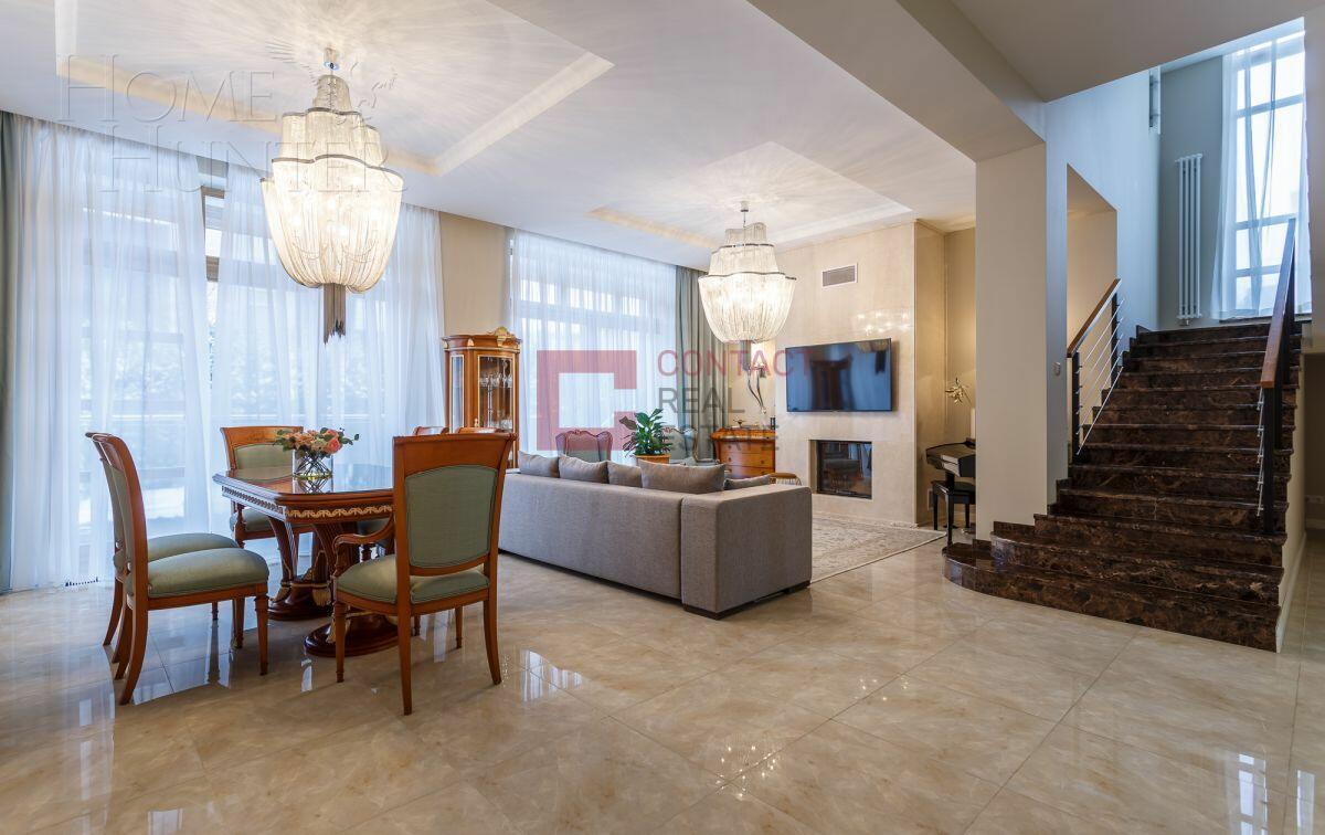 3-этажный таунхаус 364 м² с отделкой