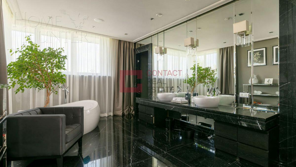 2-этажный коттедж 744.9 м² с отделкой