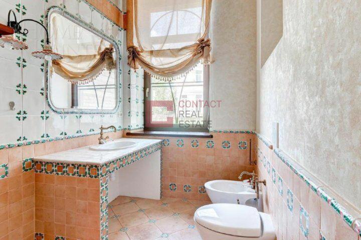 2-этажный коттедж 700 м² с отделкой