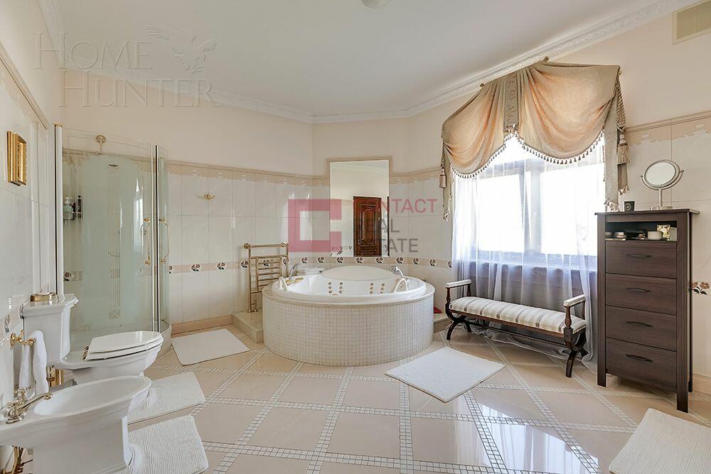 2-этажный коттедж 1 950 м² с отделкой