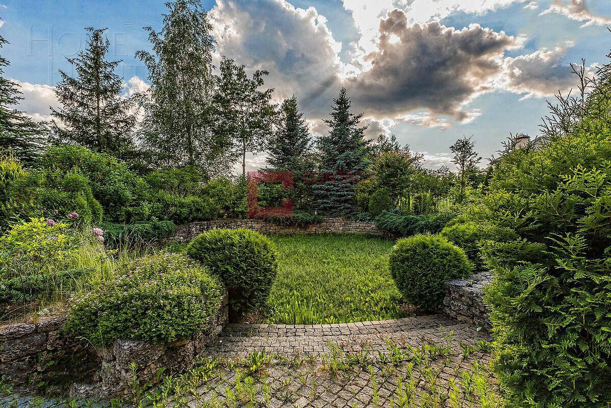 2-этажный коттедж 700 м² с отделкой