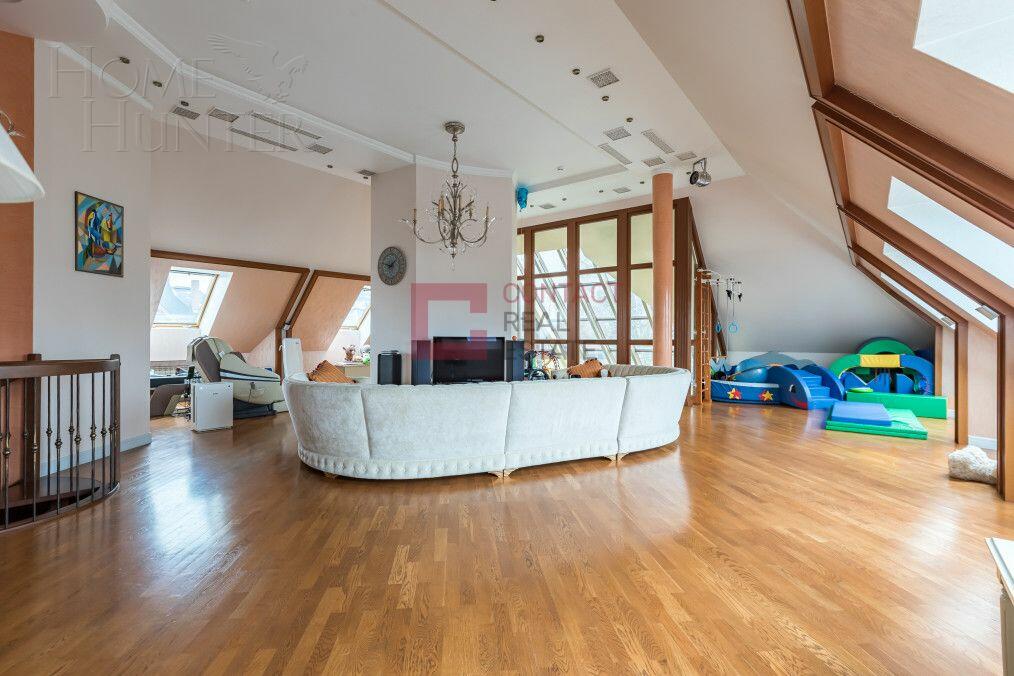 2-этажный коттедж 1 180 м² с отделкой