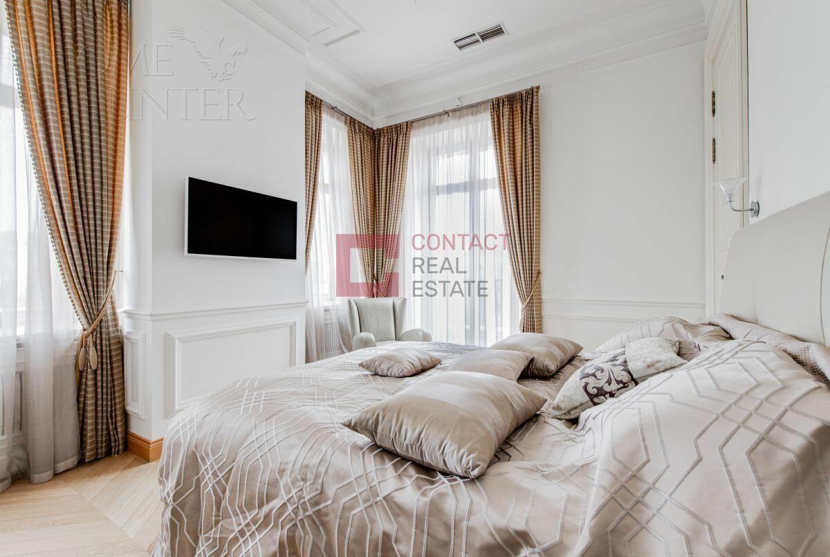 2-этажный коттедж 700 м² с отделкой