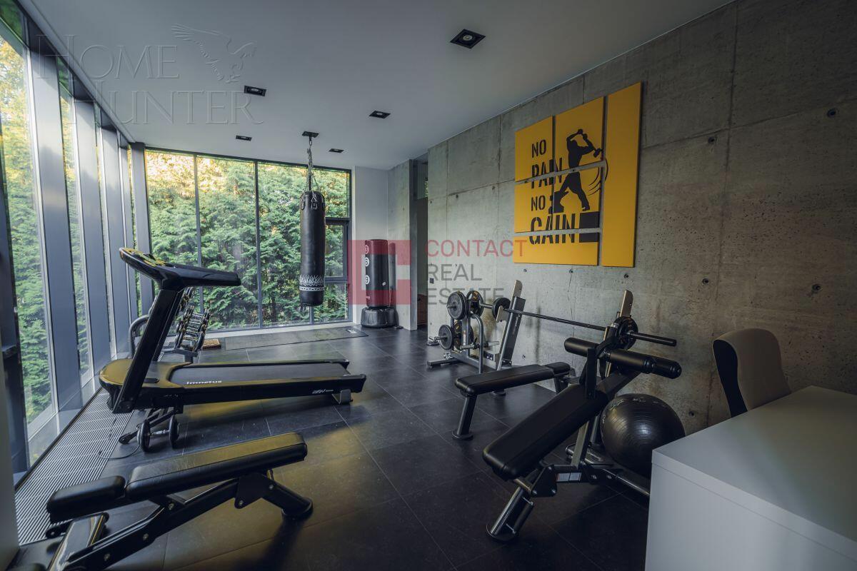 2-этажный коттедж 1 853 м² с отделкой