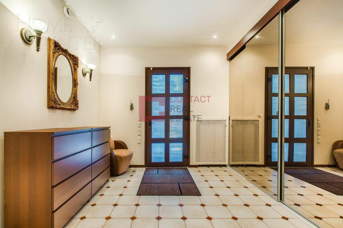 2-этажный коттедж 400 м² с отделкой