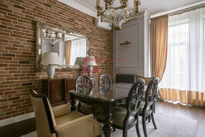 2-этажный таунхаус 220 м² с отделкой