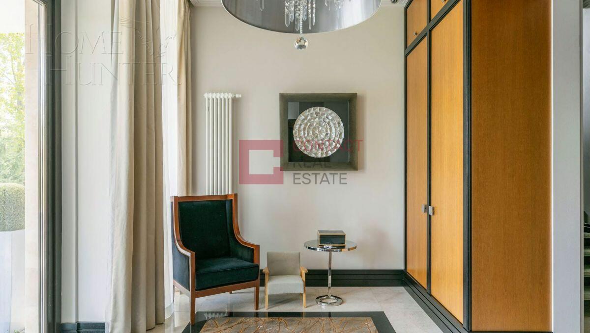 2-этажный коттедж 744.9 м² с отделкой