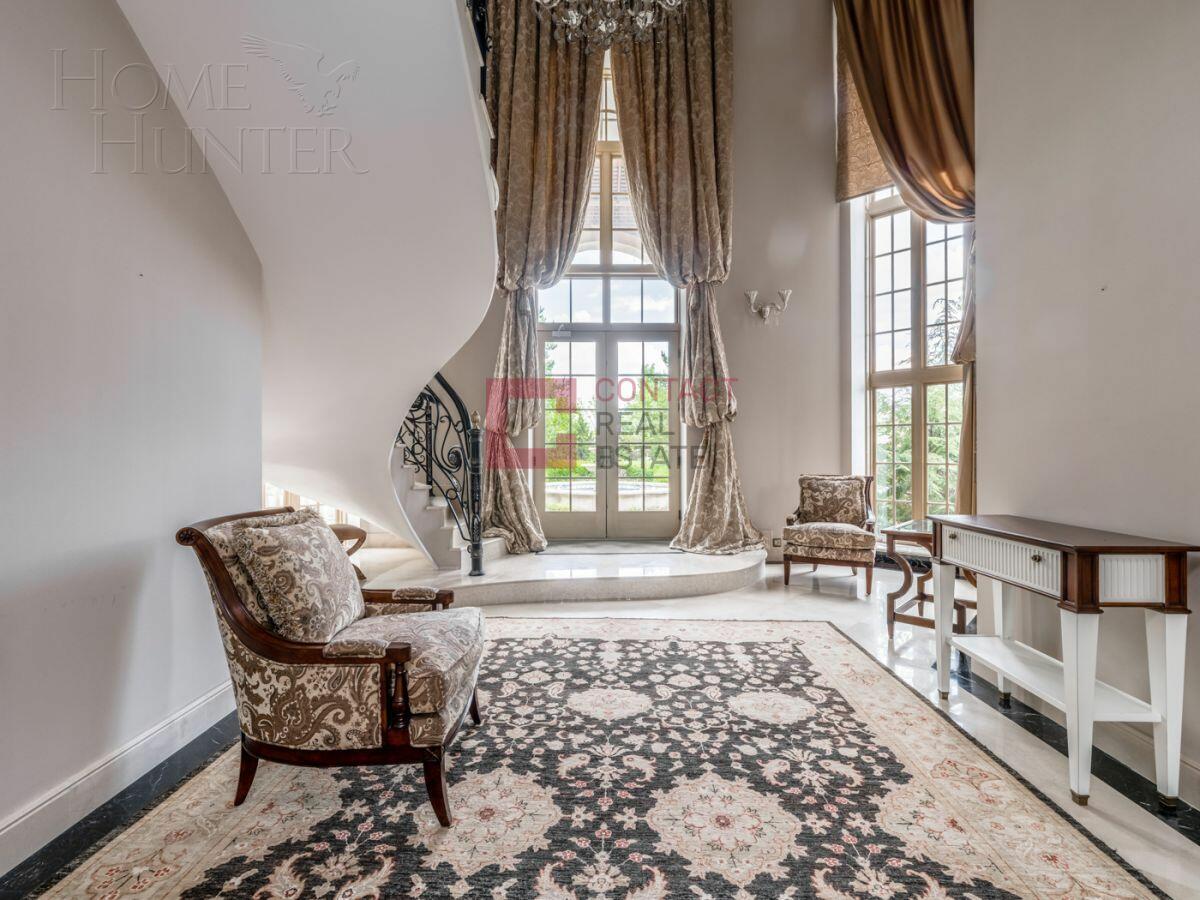 2-этажный коттедж 14 500 м² с отделкой