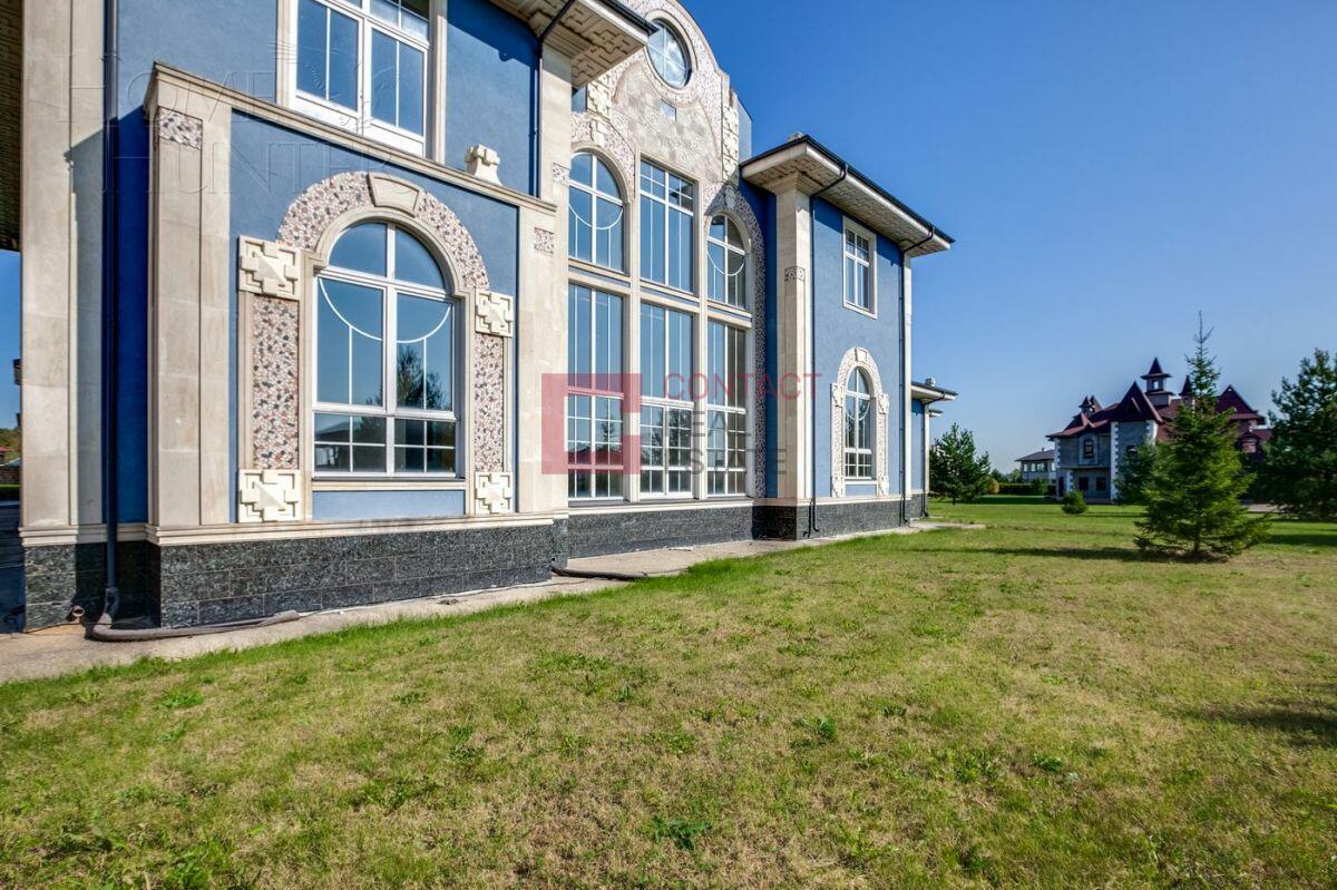 2-этажный коттедж 1 119 м² без отделки