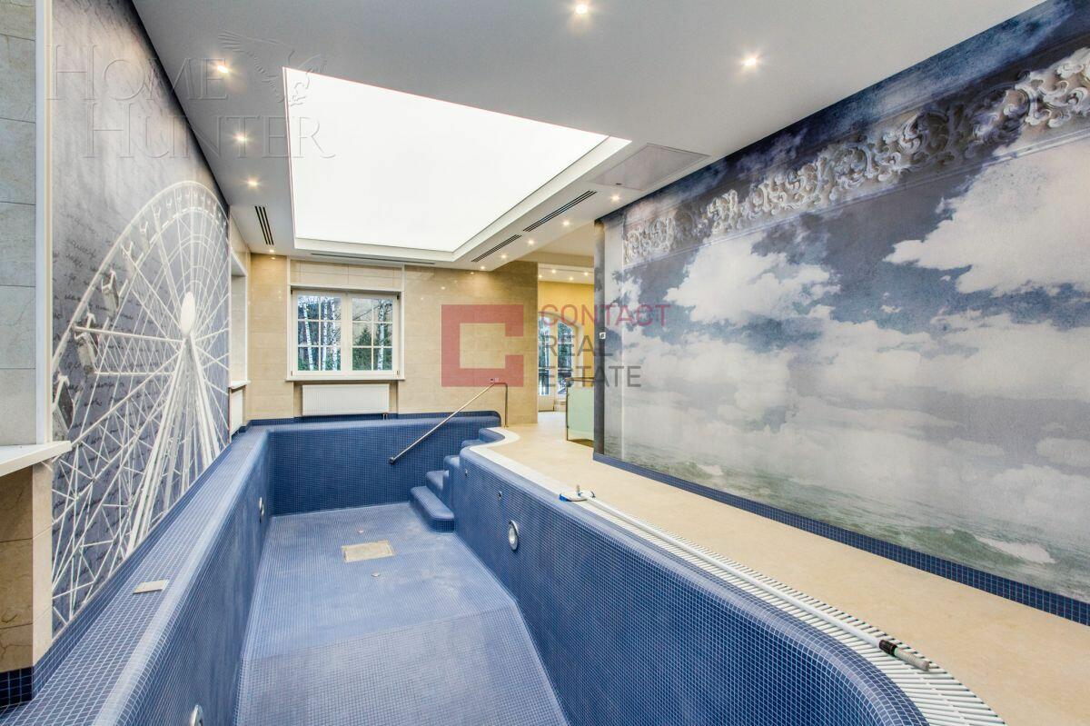 2-этажный коттедж 1 200 м² с отделкой