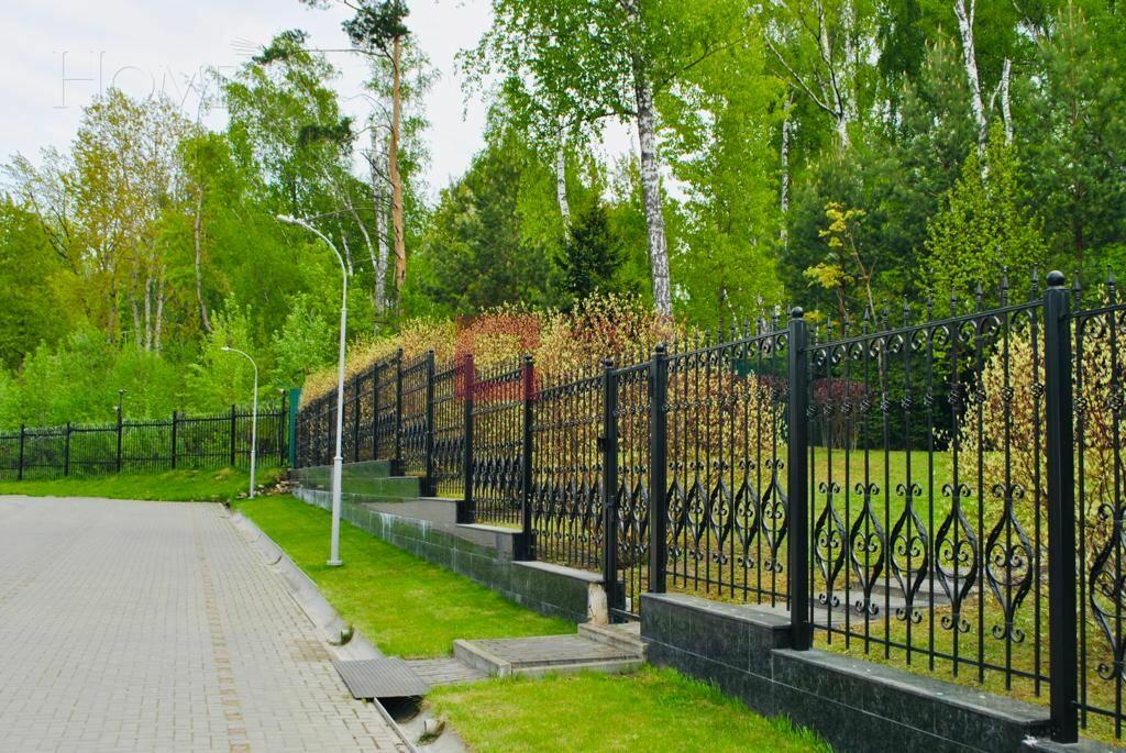 2-этажный коттедж 330 м² без отделки