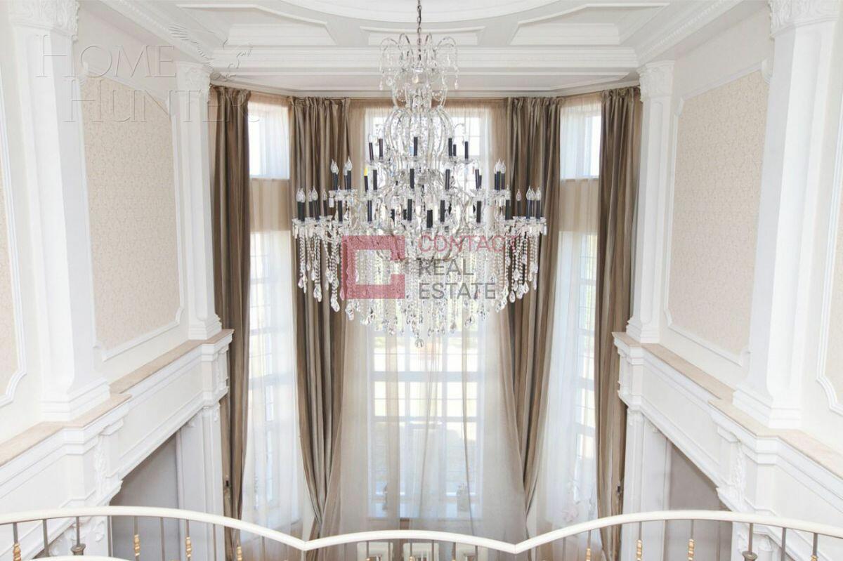 2-этажный коттедж 1 700 м² с отделкой