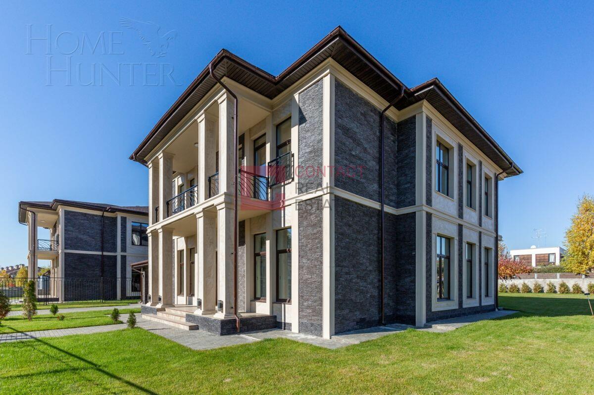 2-этажный коттедж 400 м² с отделкой