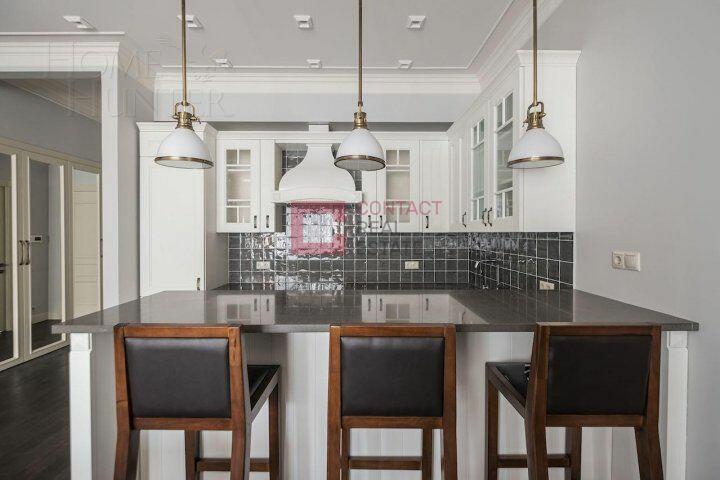 2-этажный таунхаус 220 м² с отделкой