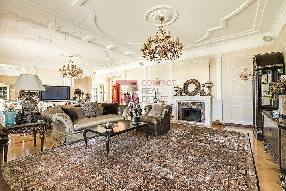 2-этажный коттедж 1 950 м² с отделкой