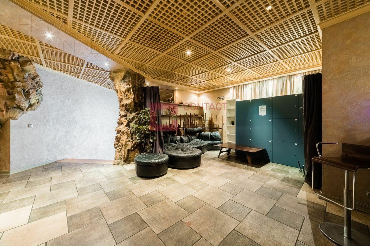 6-этажный коттедж 1 200 м² с отделкой