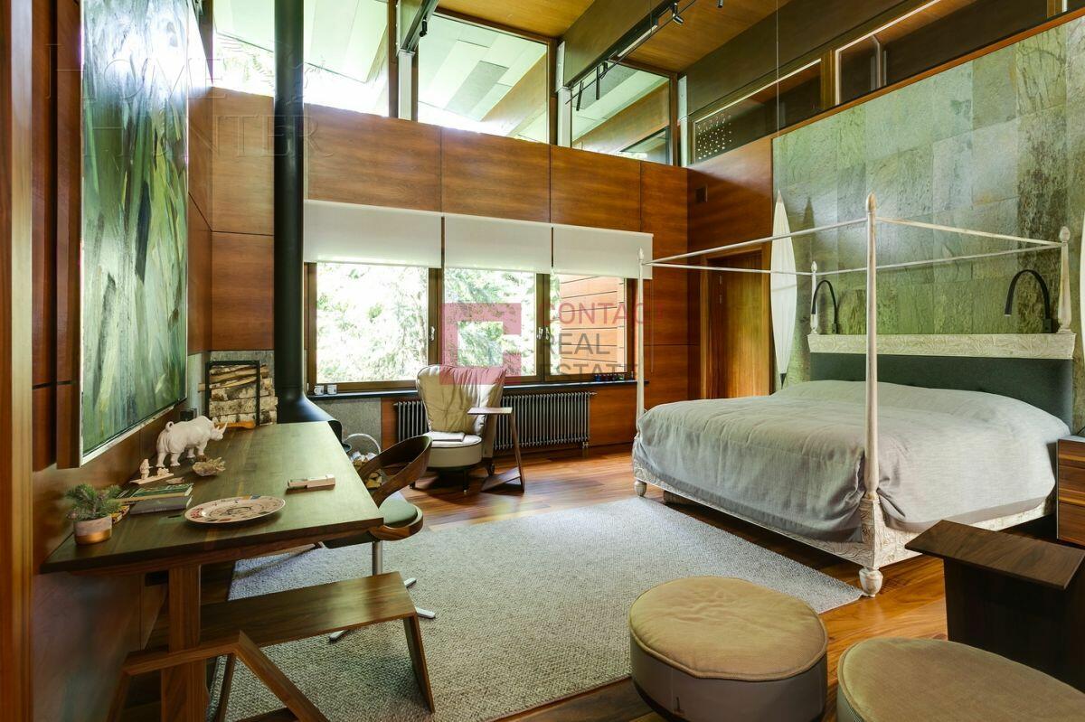 2-этажный коттедж 1 750 м² с отделкой