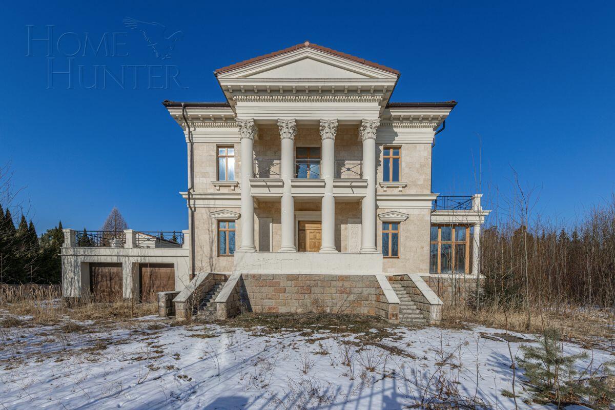 2-этажный коттедж 680 м² без отделки