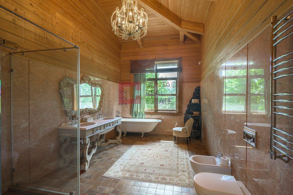 2-этажный коттедж 940 м² с отделкой