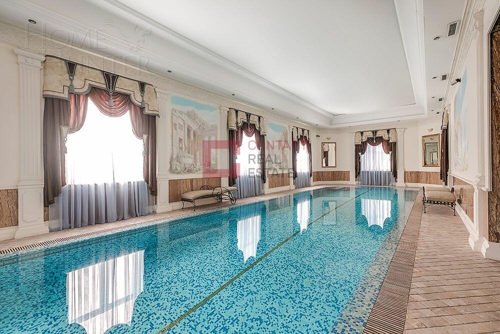 2-этажный коттедж 1 950 м² с отделкой