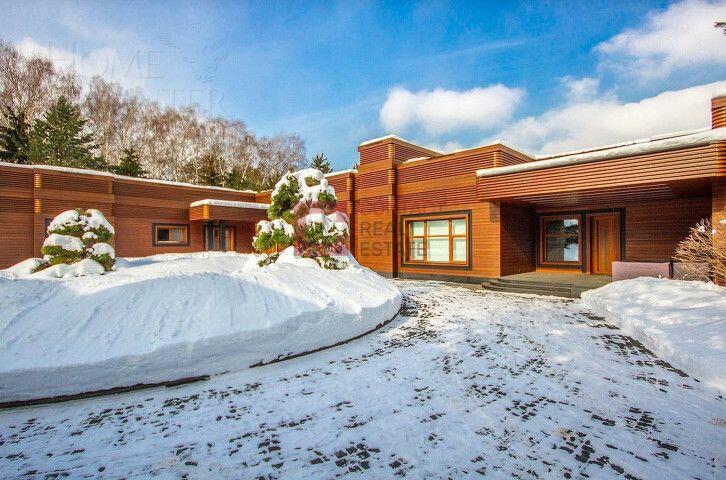 1-этажный коттедж 600 м² с отделкой