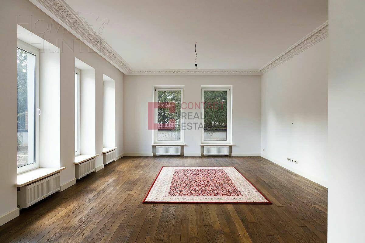 2-этажный коттедж 927 м² с отделкой