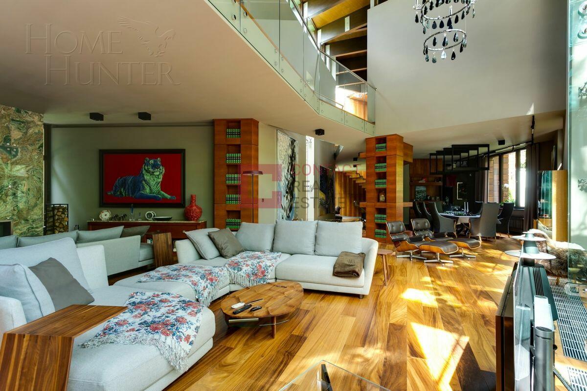 2-этажный коттедж 1 750 м² с отделкой