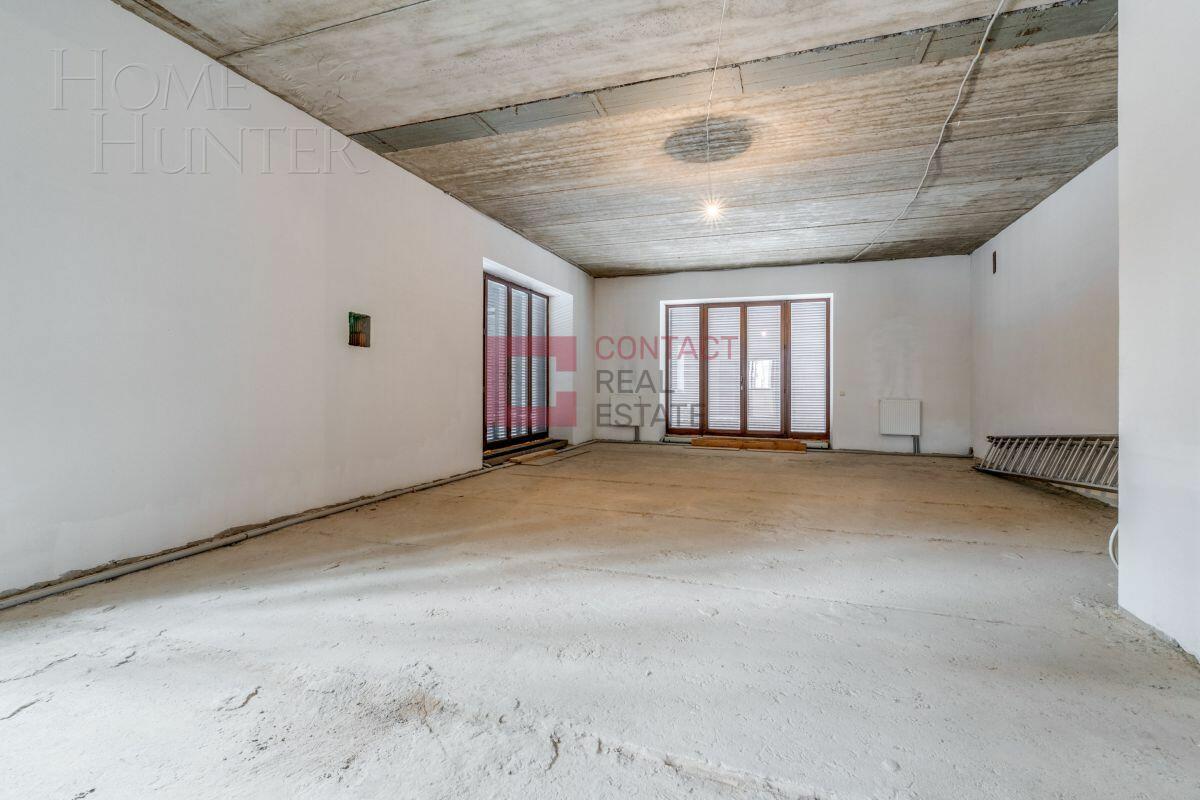 2-этажный коттедж 640 м² без отделки