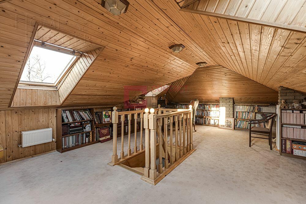 2-этажный коттедж 300 м² с отделкой