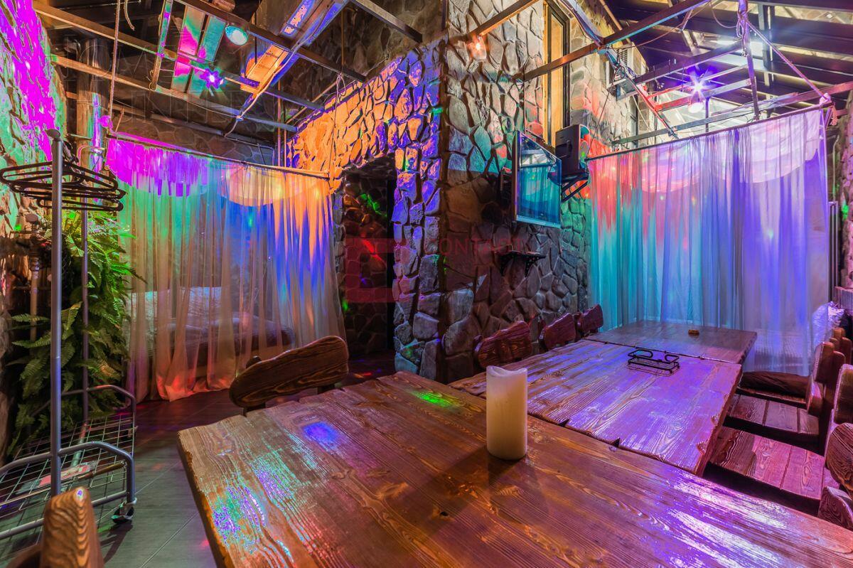 6-этажный коттедж 1 200 м² с отделкой