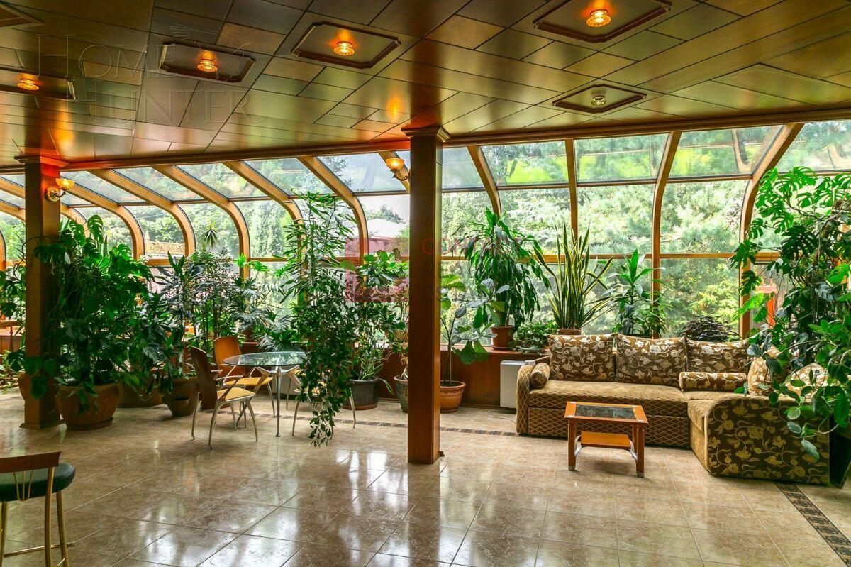 2-этажный коттедж 800 м² с отделкой