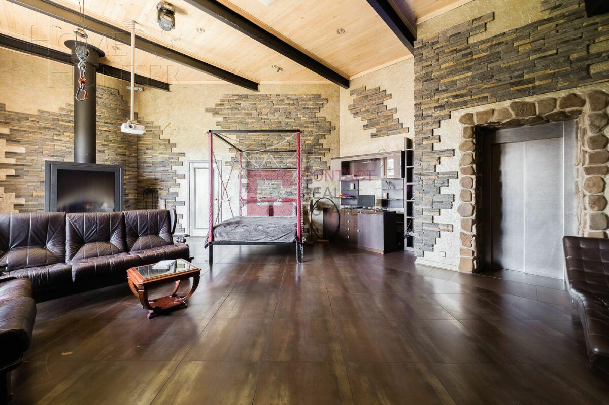 6-этажный коттедж 1 200 м² с отделкой