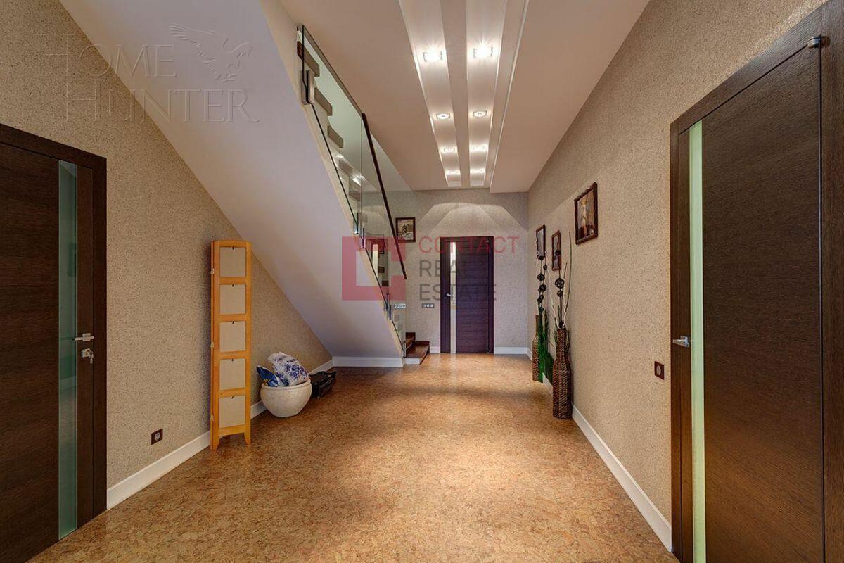 2-этажный таунхаус 660 м² с отделкой